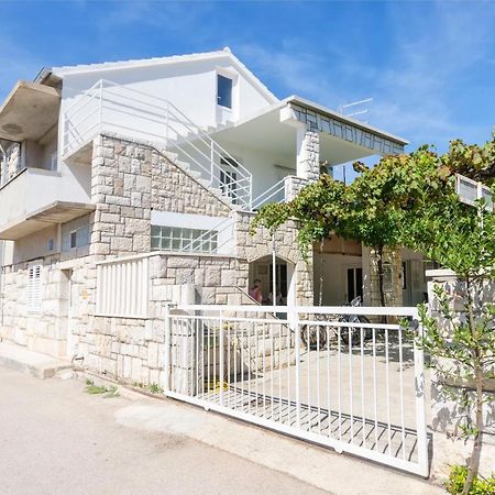 Apartment Niko Vodice Esterno foto